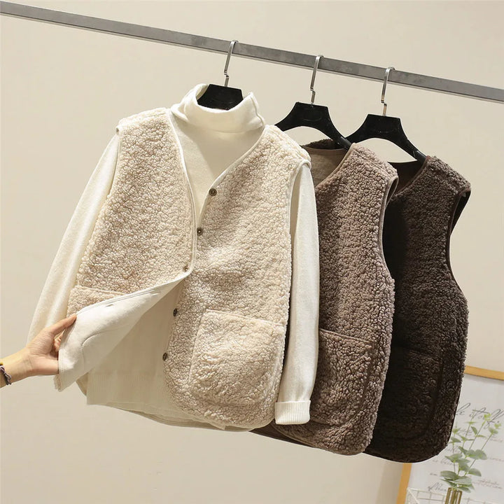 Julia™ - Versatile Chic Wool Vest