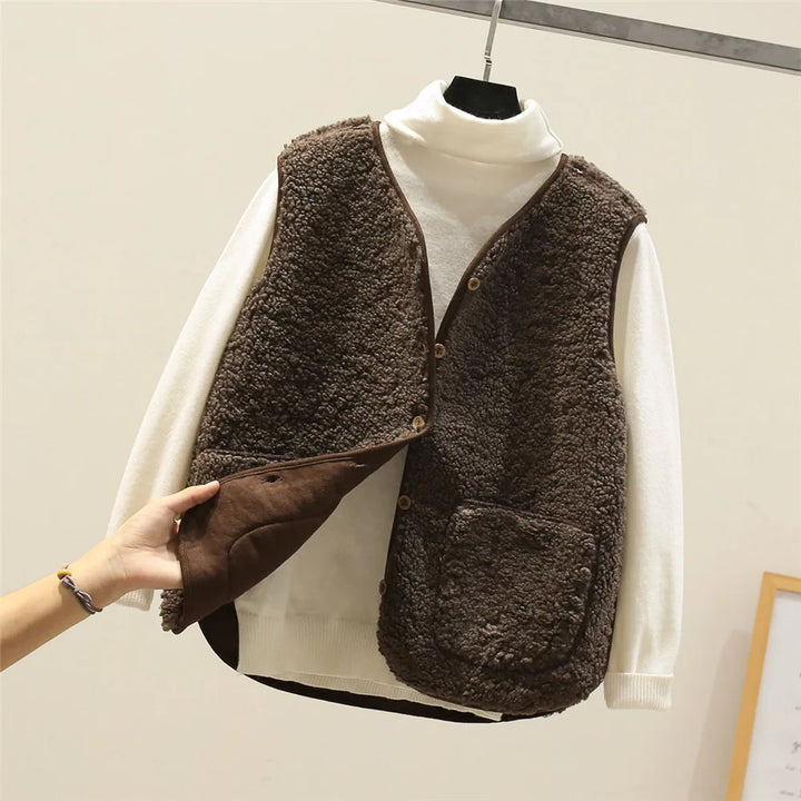 Julia™ - Versatile Chic Wool Vest